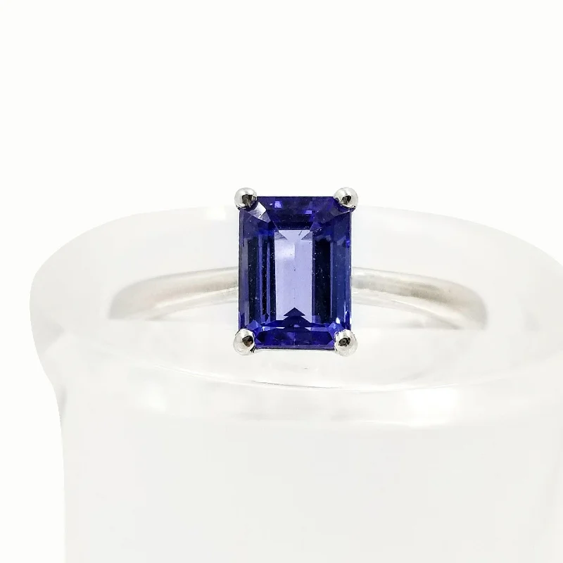 White Gold Tanzanite Emerald cut Tanzanite Ring