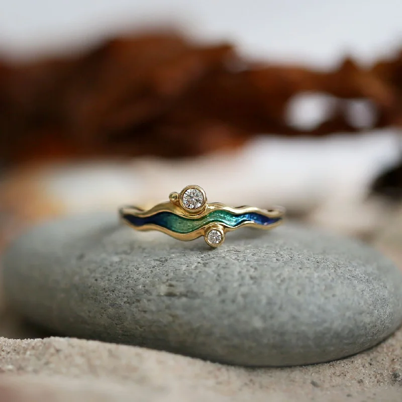 River Ripples 18ct Yellow Gold 3mm & 2mm Diamond Ring in Ocean Enamel