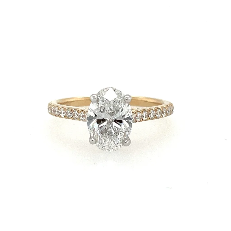 Lab Grown Diamond Engagement Ring