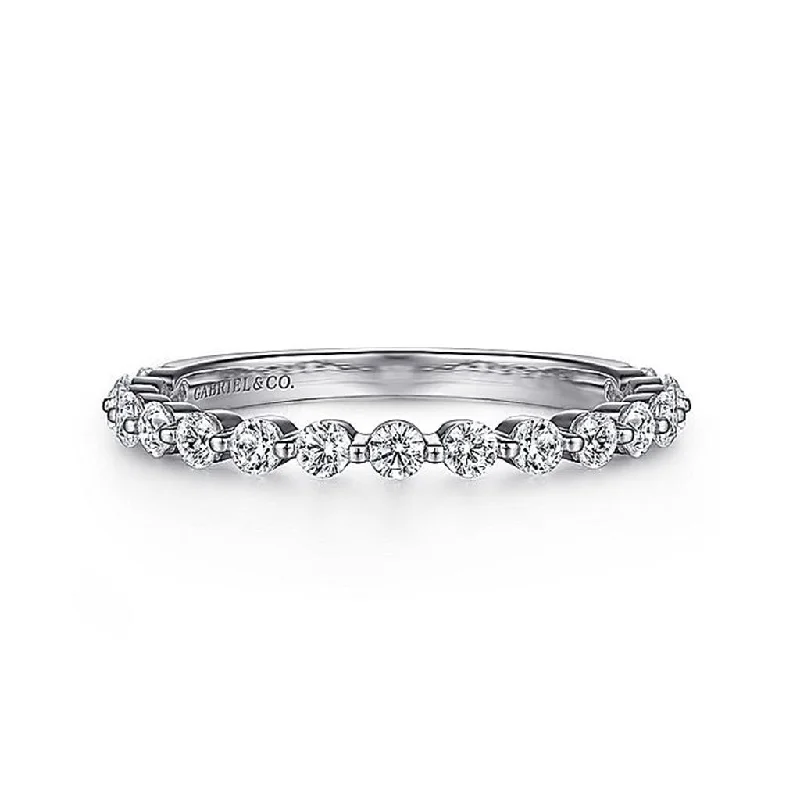 14K White Gold Straight Natural Diamonds Band