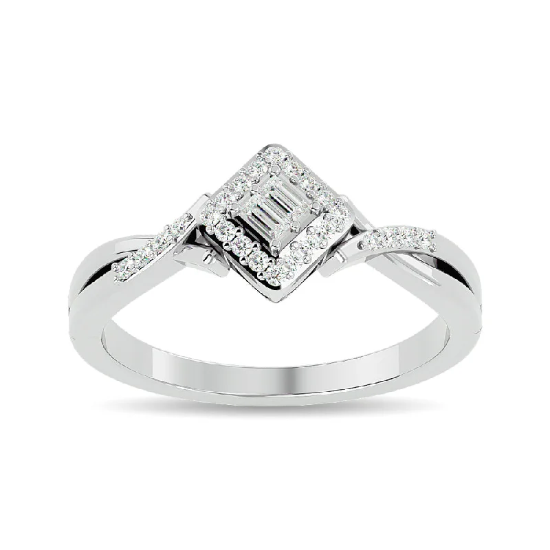 10K White Gold Diamond 1/6 CTW Promise Ring