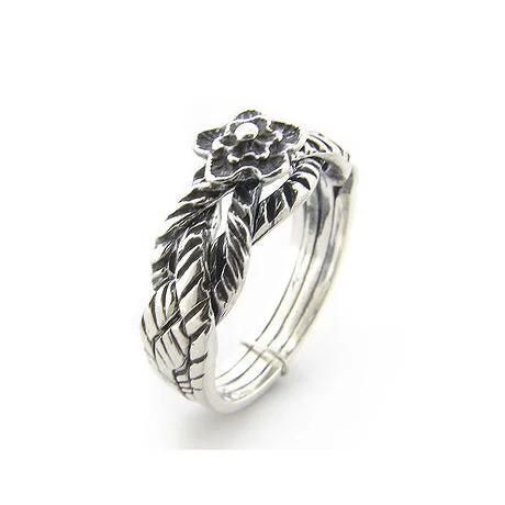 Daisy Sterling Silver Flower Puzzle Ring