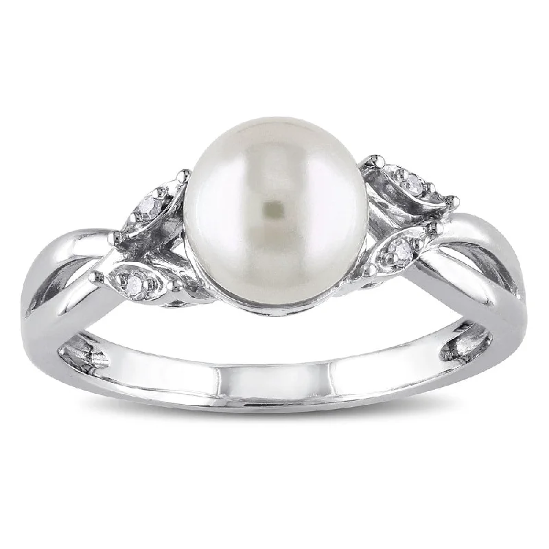 Miadora 10k White Gold, Cultured Freshwater Pearl, and Diamond Accent Ring (7.5-8 mm)