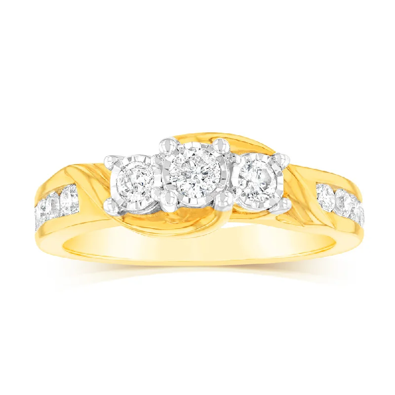 10ct Yellow Gold 0.45 Carat Diamond Trilogy Ring with 3 Round Brilliant Cut Diamonds