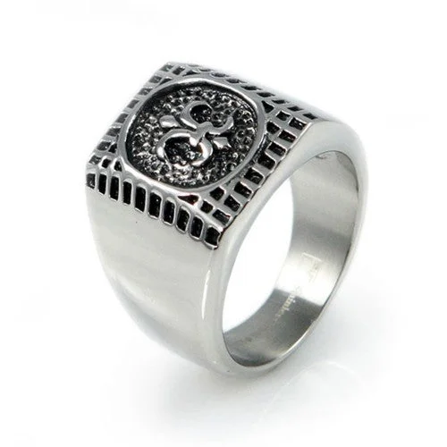 Stainless Steel Fleur De Lis Ring -18mm