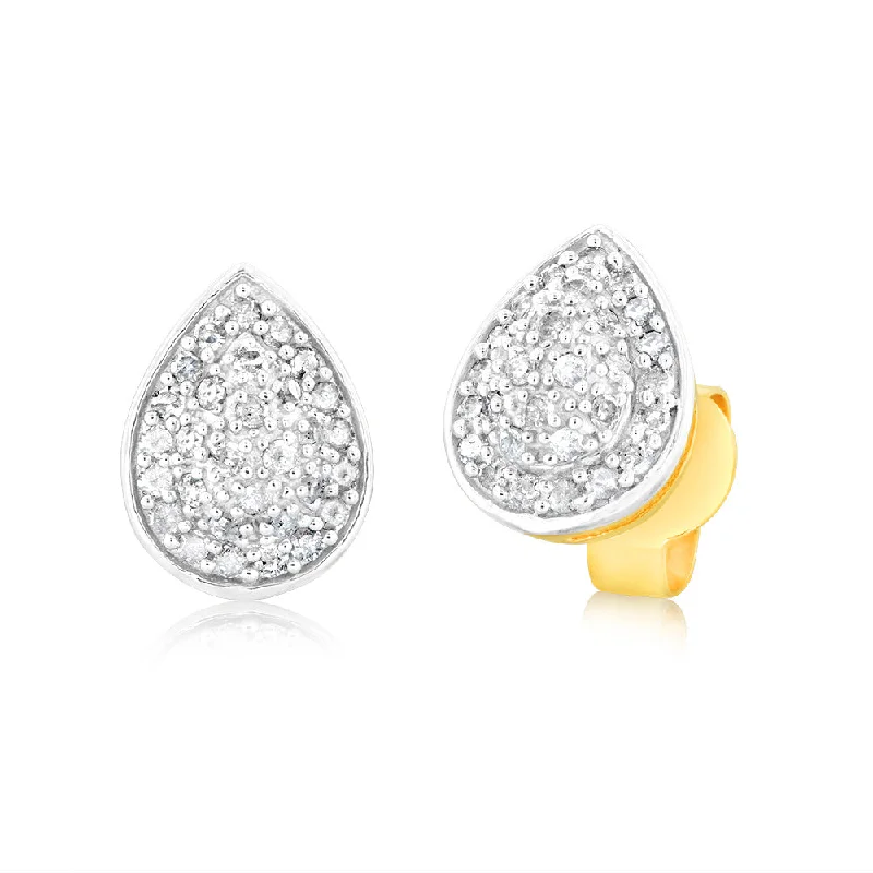 1/4Carat Pear Shaped Diamond Earring in 9ct Yellow Gold