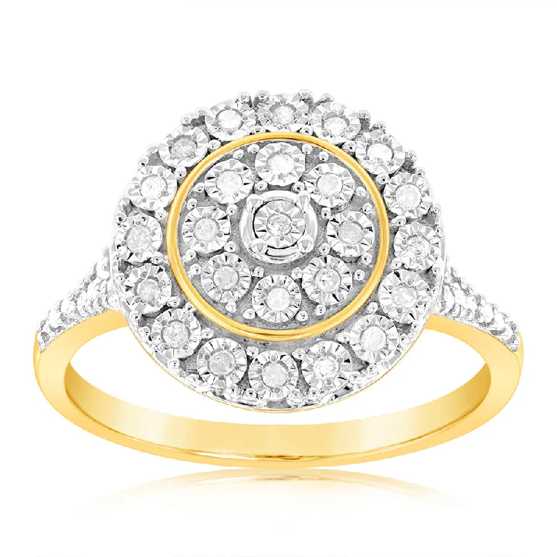 9ct Yellow Gold Diamond Ring With 35 Brilliant Cut Diamonds