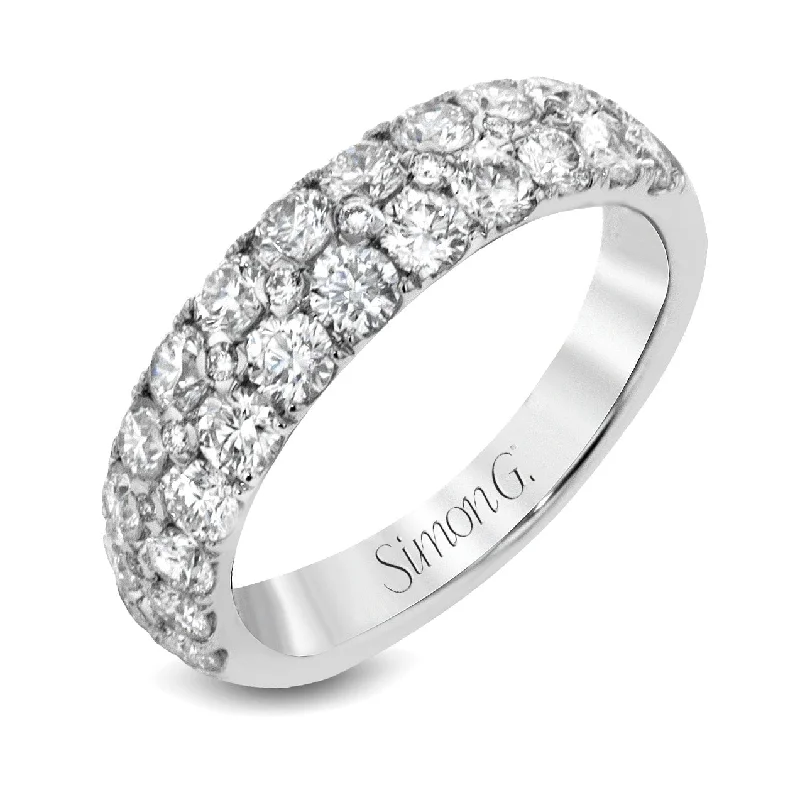 Simon-Set Anniversary Ring In 18k Gold With Diamonds