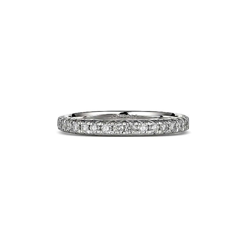 Wedding Krisscut Round Brilliant Diamond Ring | White Gold