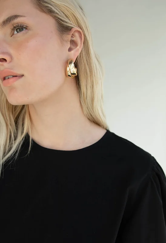 LAYERED HOOP EARRING