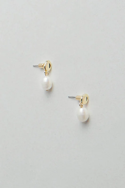 WATER PEARL DROP EARRINGS