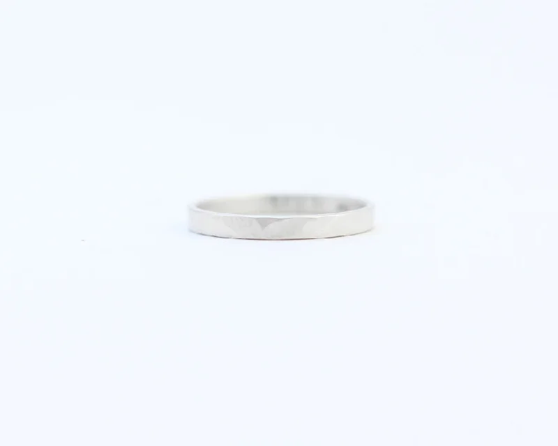 Hammered Ring - Narrow