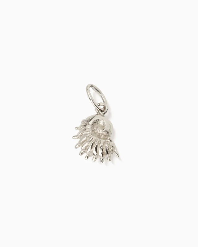 Sundial Shell Pendant | Silver